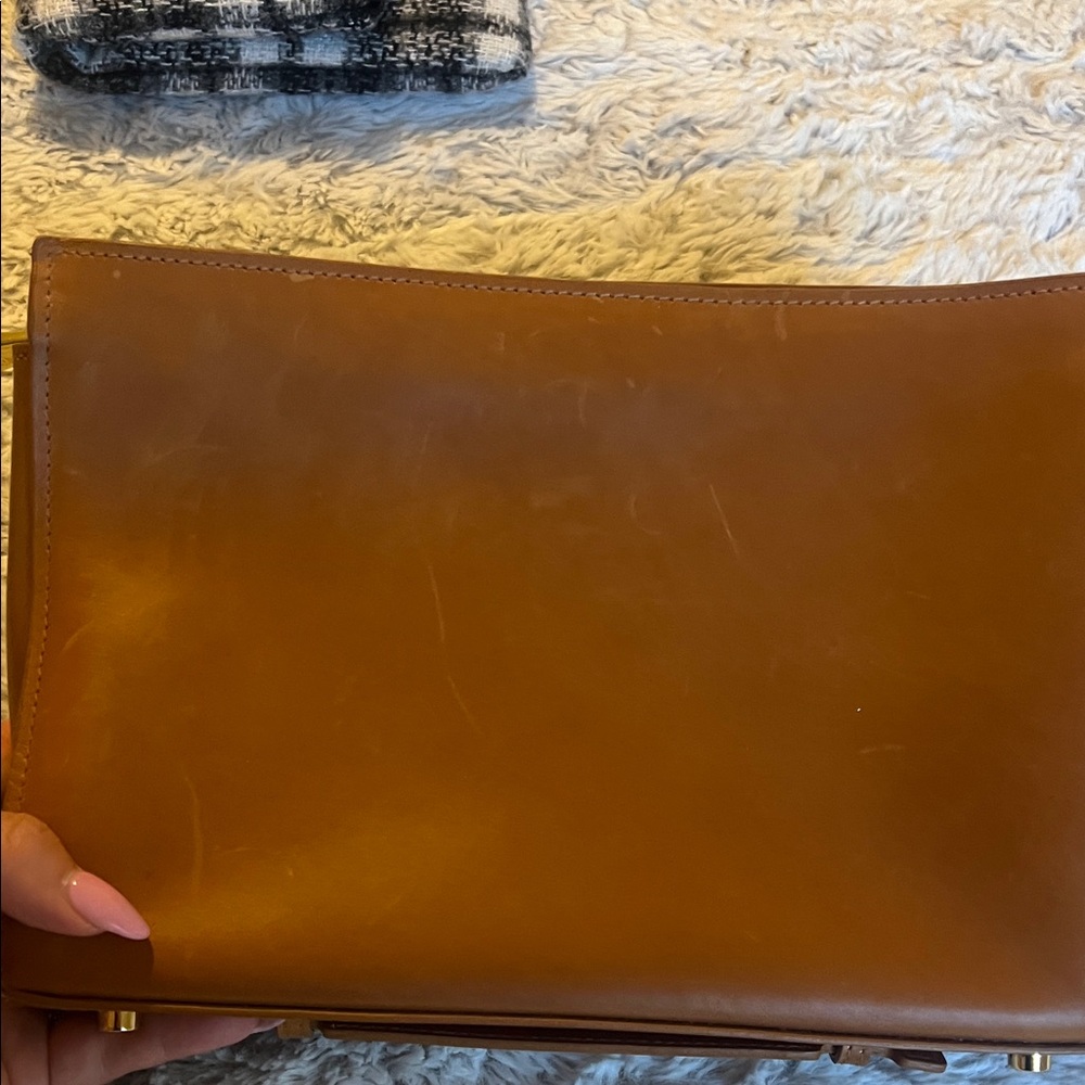 GiGi New York Tan Leather Clutch - Picture 3 of 8